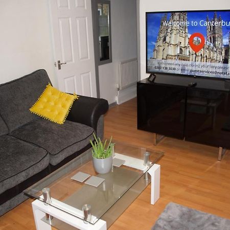 Budget Canterbury Apartment Luaran gambar